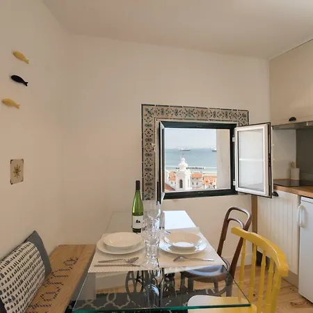 Alfama Loft Loft W/ River View - By Lu Holidays Appartement Lissabon
