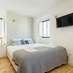 Apartment Alfama Loft Loft W/ River View - By Lu Holidays Lisbon
